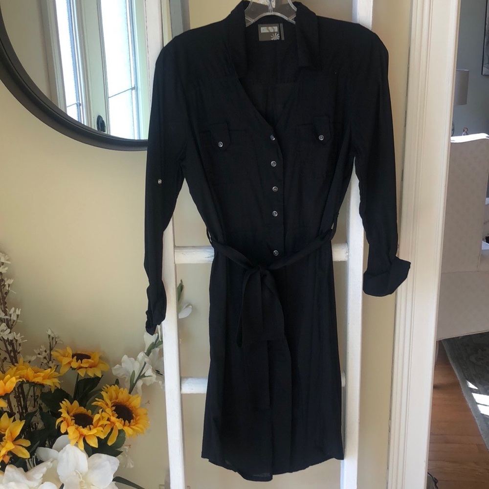 Athleta Black Sheer Shirt Dress.  Size Small - Picture 4 of 4